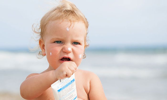کرم ضد آفتاب برای کودک