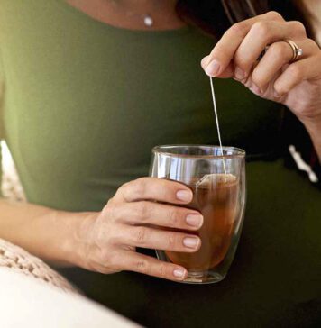 ۱۰ نوشیدنی مفید برای دوران بارداری