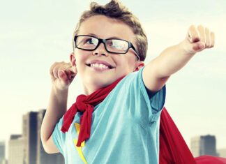 تربیت فرزند خوشبین چه راه و رسمی دارد؟ تربیت فرزند خوشبین