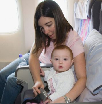 راهنمای سفر هوایی با کودک