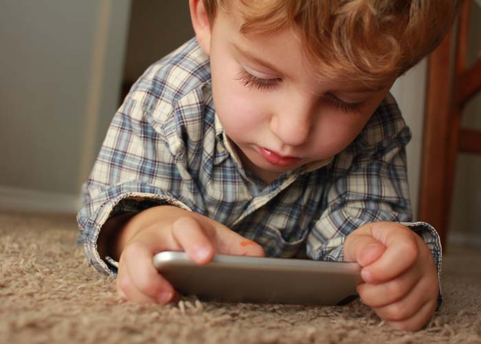 معایب و مزایای تکنولوژی برای کودک