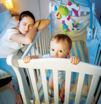 بدخوابی کودک در اثر چه عواملی است