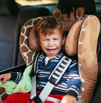 صندلی کودک در ماشین