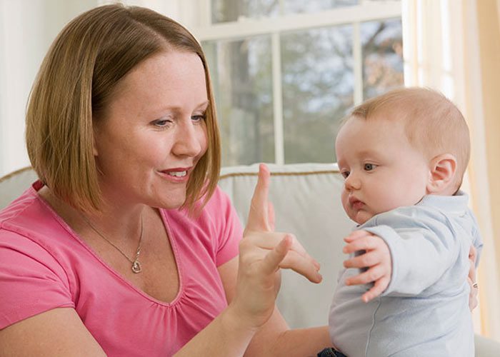 روش های آموزش زبان اشاره به کودک