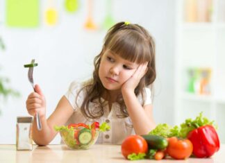 ۳ دلیل مهم برای آموزش عادت های تغذیه سالم به کودکان آموزش عادت های تغذیه سالم به کودکان