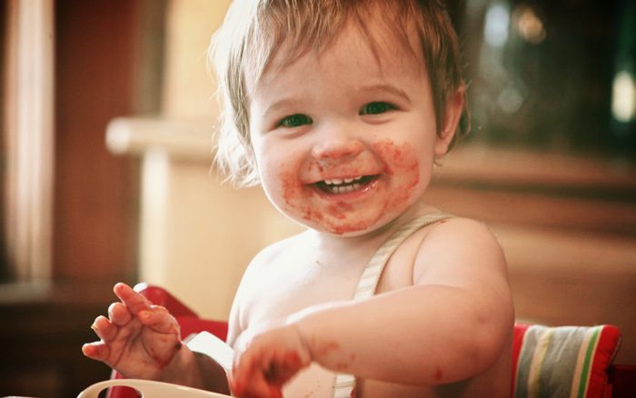 مضرات نمک و شکر در غذای کودک