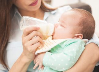 سکسکه در نوزادان