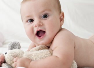 رشد کودک نه هفته ای