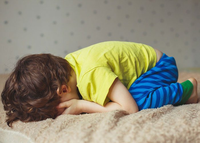 نادیده گرفتن برای رفع عادتهای بد در کودکان