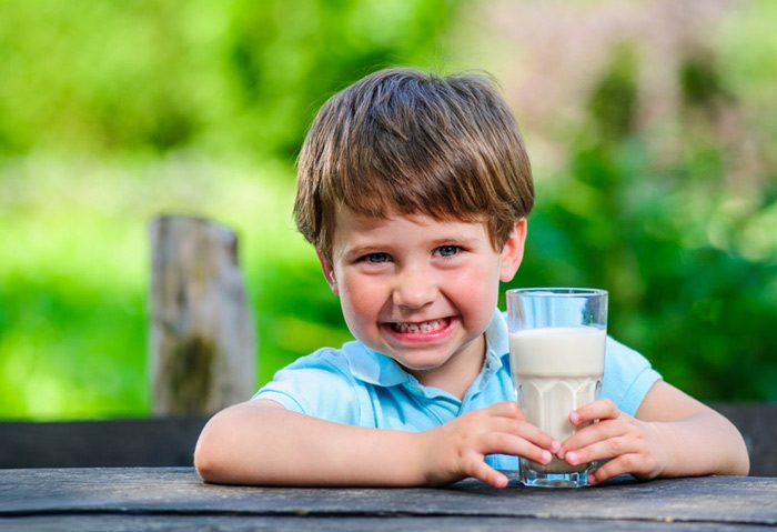 مواد مغذی شیر برای کودک