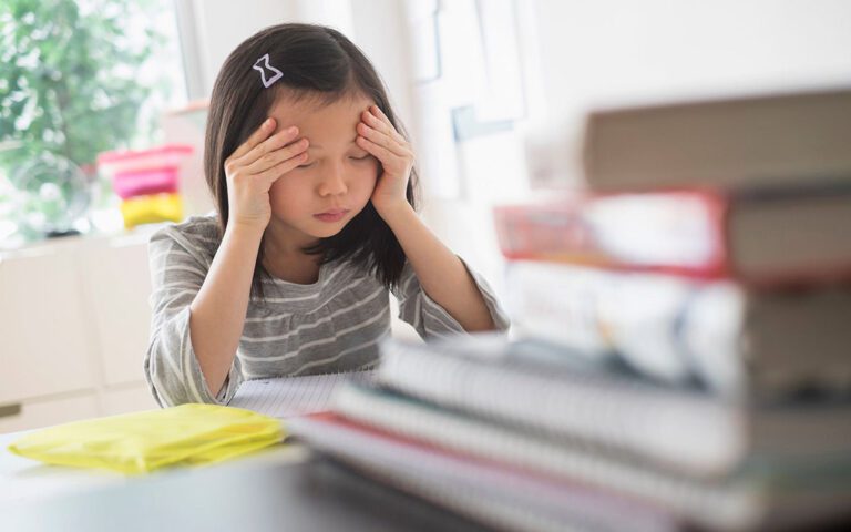 چگونه استرس و اضطراب را در کودکان تشخیص دهید؟