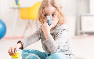 عوامل تشدید کننده آسم در کودکان