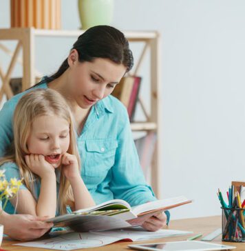 آموزش داستان نویسی