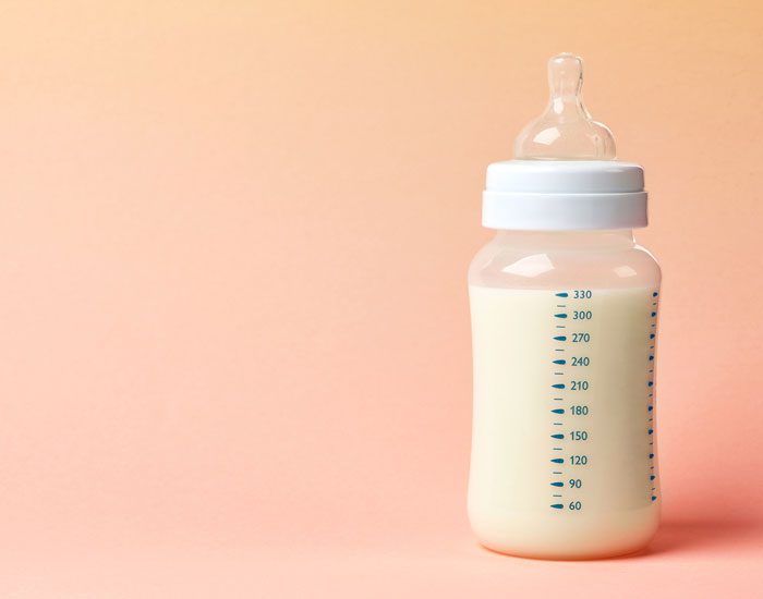 شیشه شیر برای نوزاد