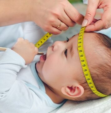 بزرگی سر نوزاد