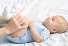 درمان طبیعی یبوست در نوزادان