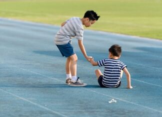 نمونههای تاب آوری: چه مهارتهای کلیدی شما را تاب آورتر میکند؟ مهارت های کلیدی تاب آوری